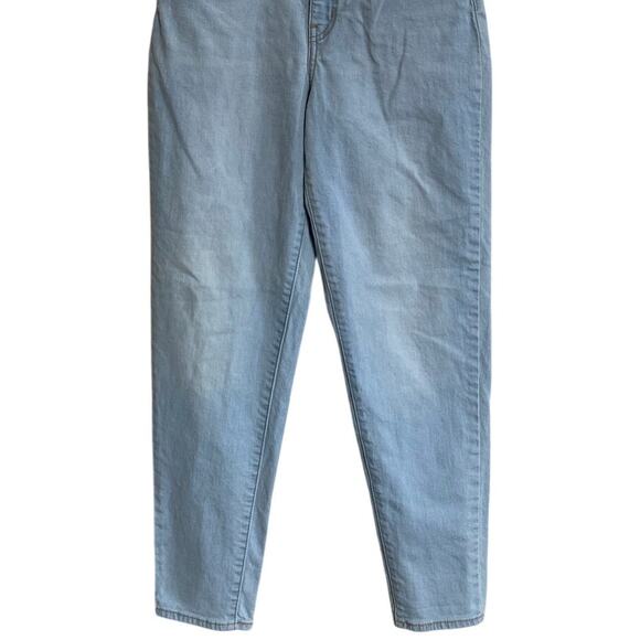 Levi's 724 High Waisted Taper Super Light Wash Jeans 27 X 28- Excellent - Picture 6 of 15